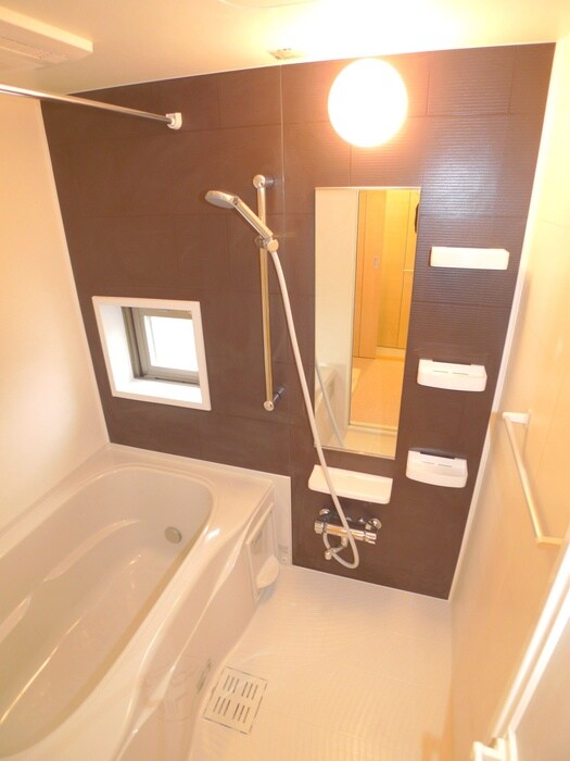 物件内観写真13　(バス／シャワールーム等)