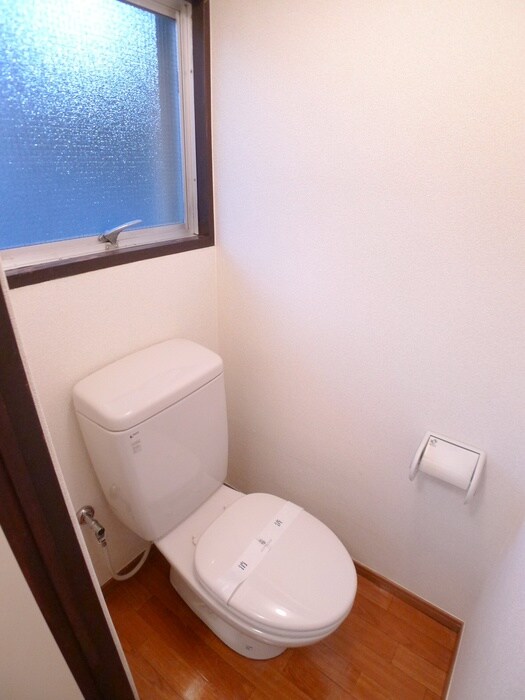 物件内観写真9　(トイレ)