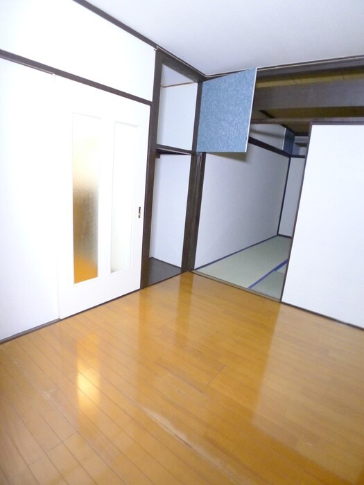 物件内観写真12　(居室)