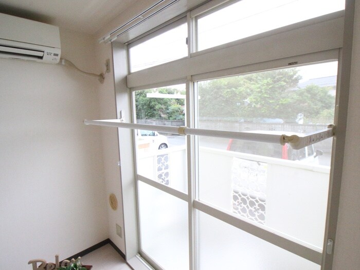 物件内観写真10　(居室)