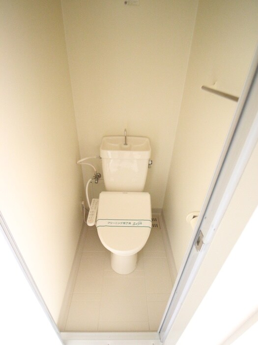 物件内観写真12　(トイレ)