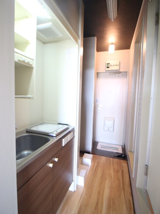 物件内観写真21　(廊下)