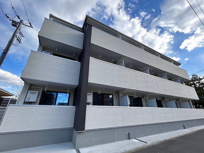 物件外観写真1　(外観写真)