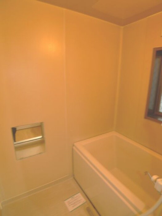 物件内観写真12　(バス／シャワールーム等)
