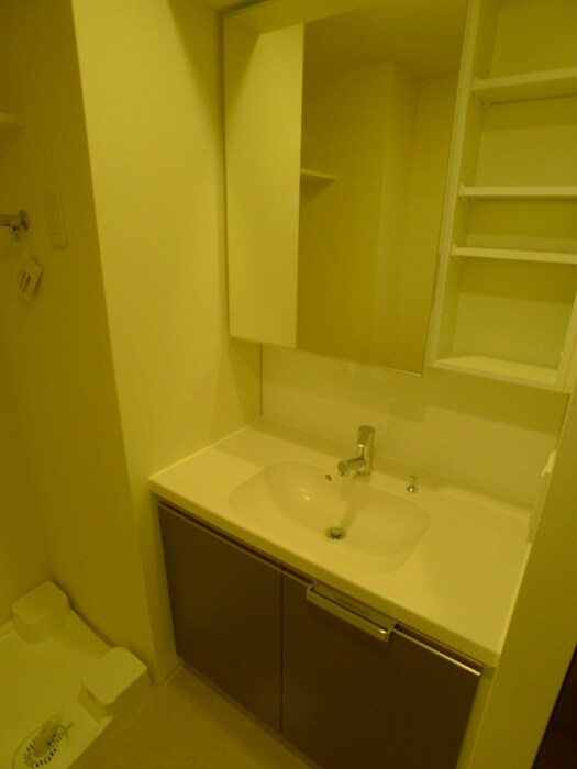 物件内観写真12　(洗面)