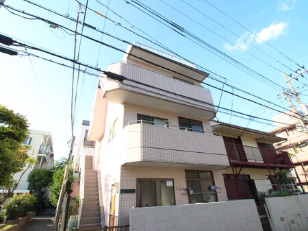 小川ビル外観写真