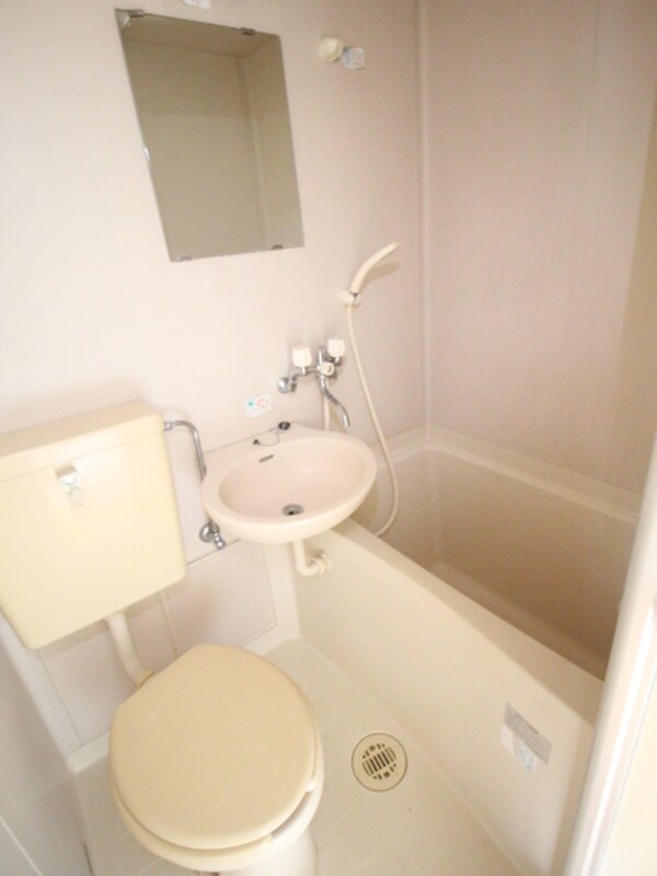 バス／シャワールーム等