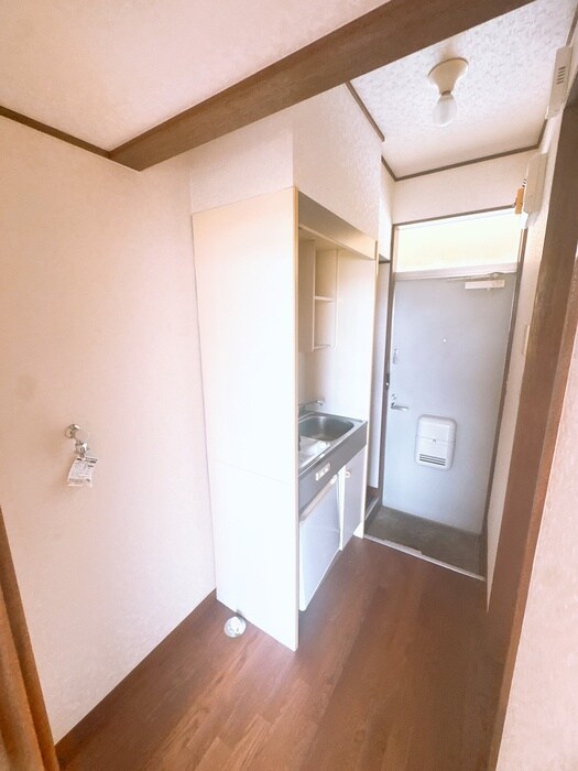 物件内観写真12　(廊下)