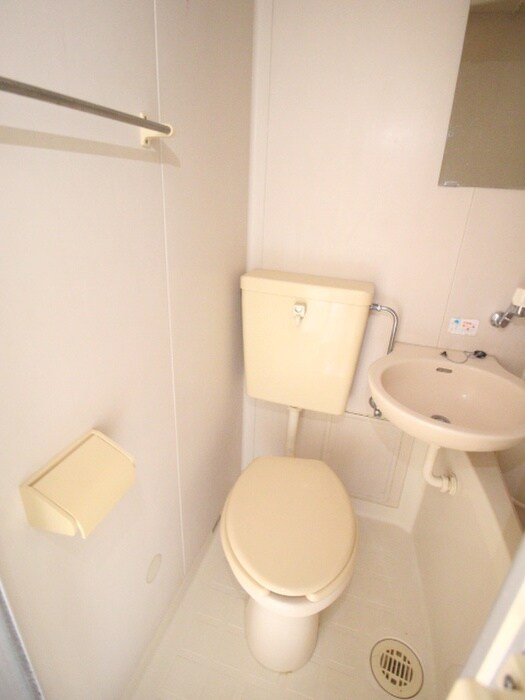 物件内観写真19　(トイレ)