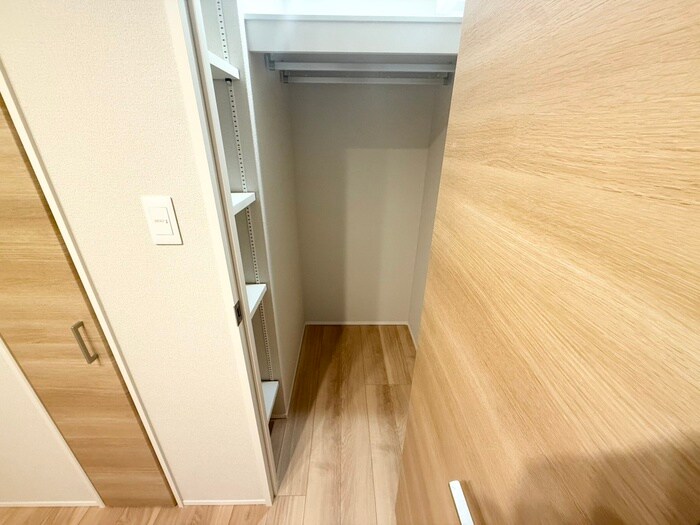 物件内観写真13　(収納)