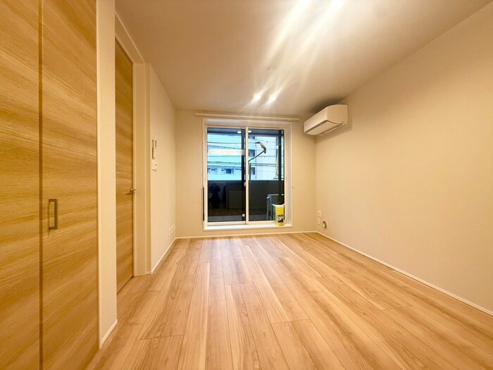 物件内観写真13　(居室)