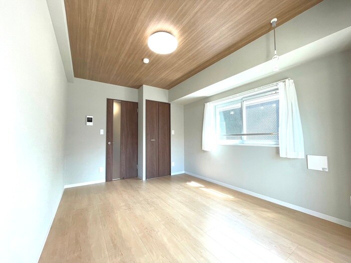 物件内観写真13　(居室)