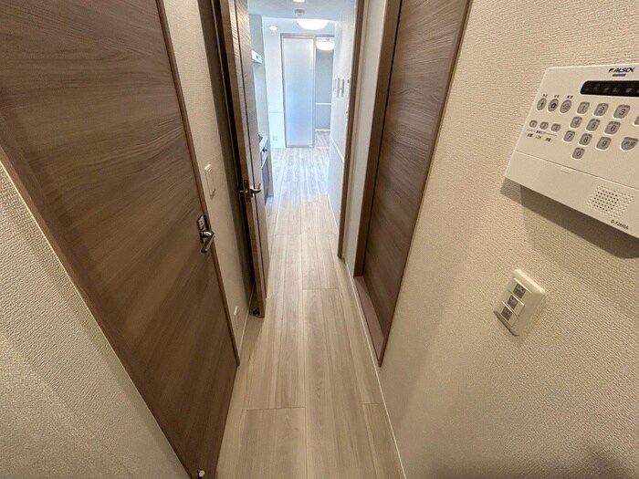 物件内観写真19　(廊下)