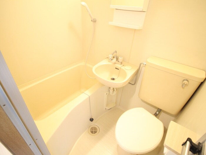 物件内観写真12　(バス／シャワールーム等)