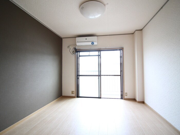 物件内観写真17　(居室)