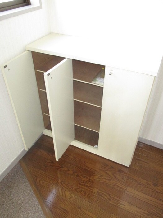 物件内観写真16　(靴箱)