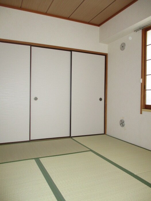 物件内観写真20　(居室)