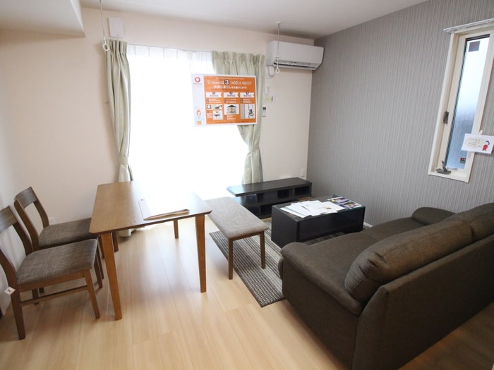 物件内観写真7　(居室)