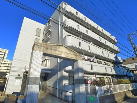 ﾃﾞﾙﾌｨ-壱番館外観写真