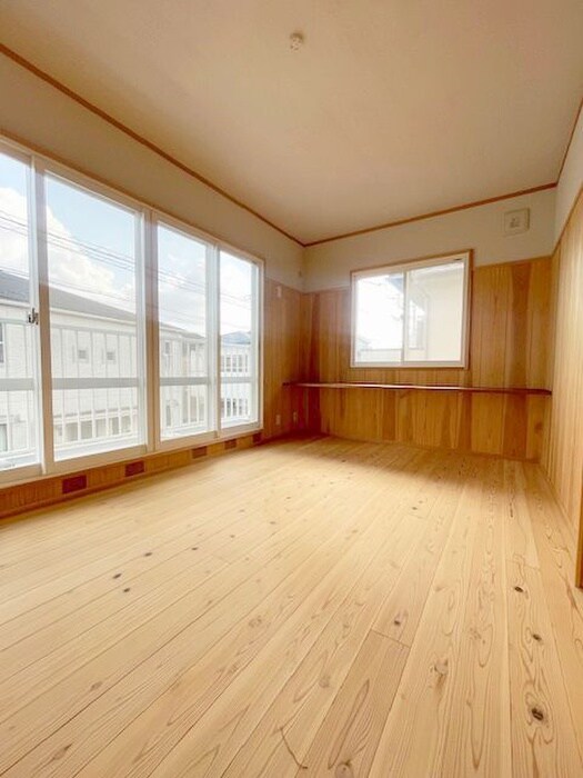 物件内観写真10　(居室)