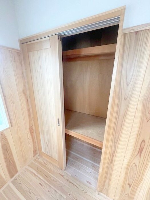 物件内観写真22　(収納)