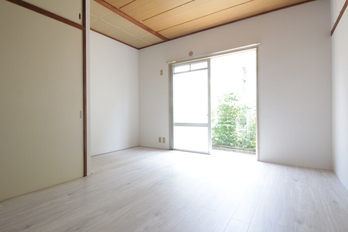 物件内観写真7　(居室)