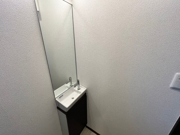 物件内観写真13　(洗面)