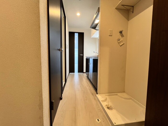 物件内観写真17　(廊下)