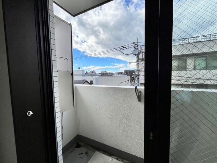 物件内観写真21　(室内からの展望)