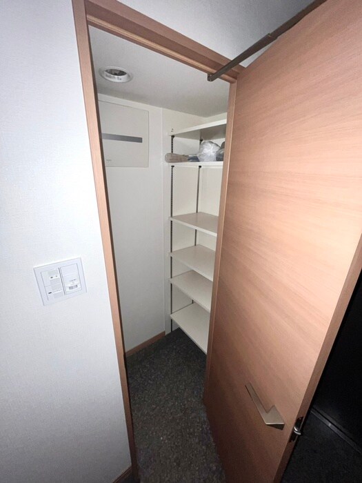 物件内観写真19　(靴箱)