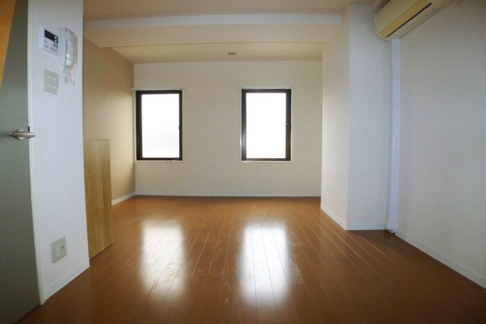 物件内観写真11　(居室)