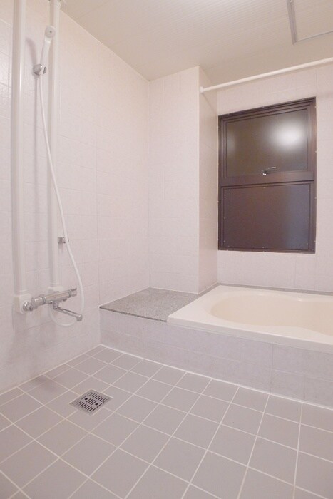 物件内観写真13　(バス／シャワールーム等)