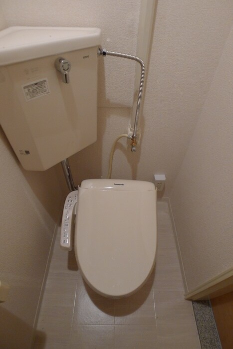 物件内観写真15　(トイレ)