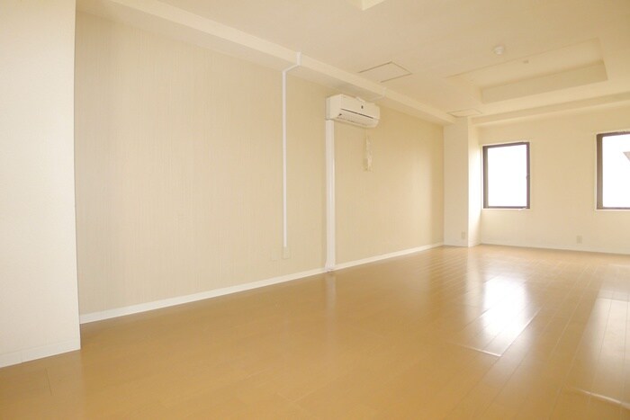 物件内観写真15　(居室)