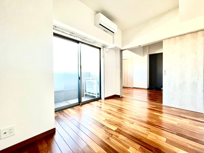 物件内観写真9　(居室)