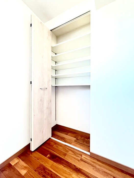 物件内観写真22　(収納)