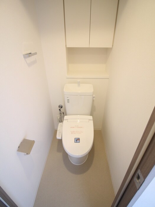 物件内観写真14　(トイレ)