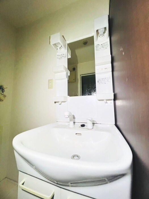 物件内観写真11　(洗面)