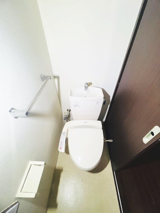 物件内観写真17　(トイレ)