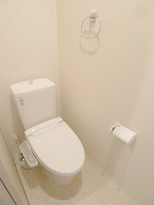 物件内観写真9　(トイレ)