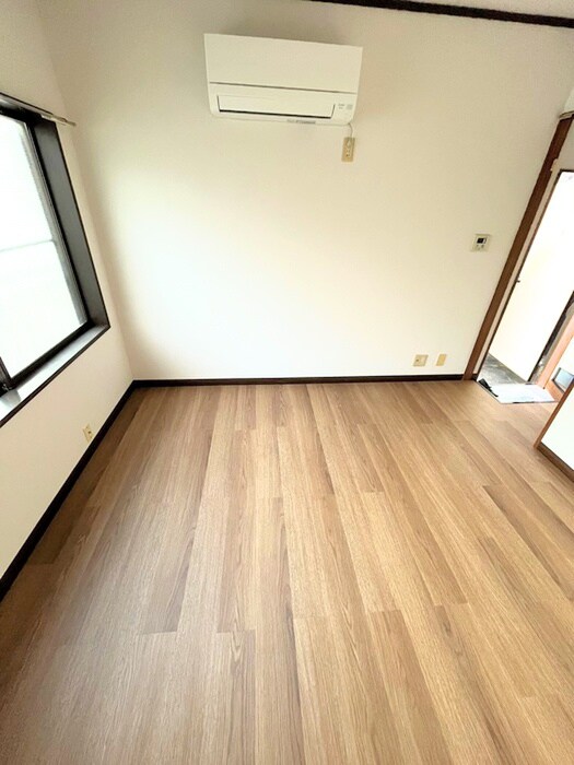 物件内観写真11　(居室)