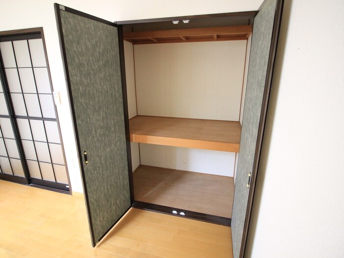 物件内観写真9　(収納)
