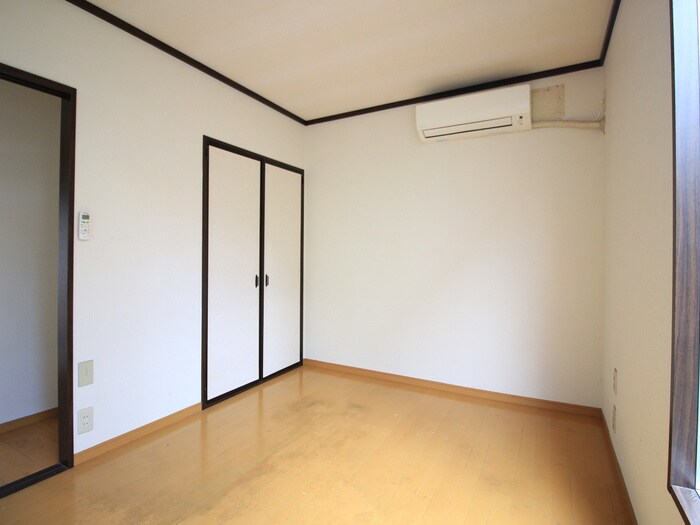 物件内観写真18　(居室)