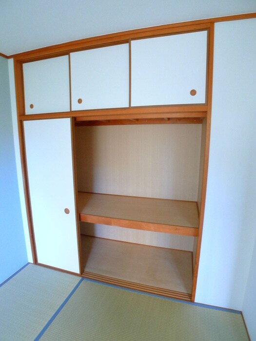 物件内観写真11　(収納)