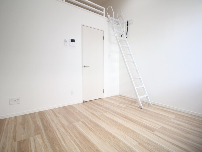 物件内観写真8　(居室)