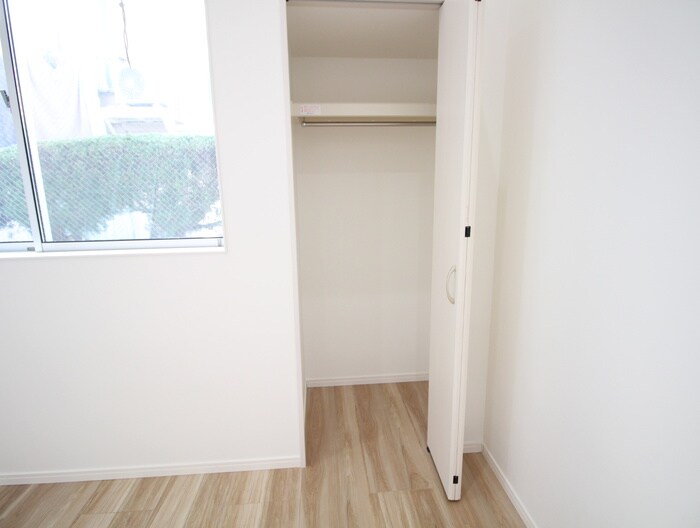 物件内観写真14　(収納)