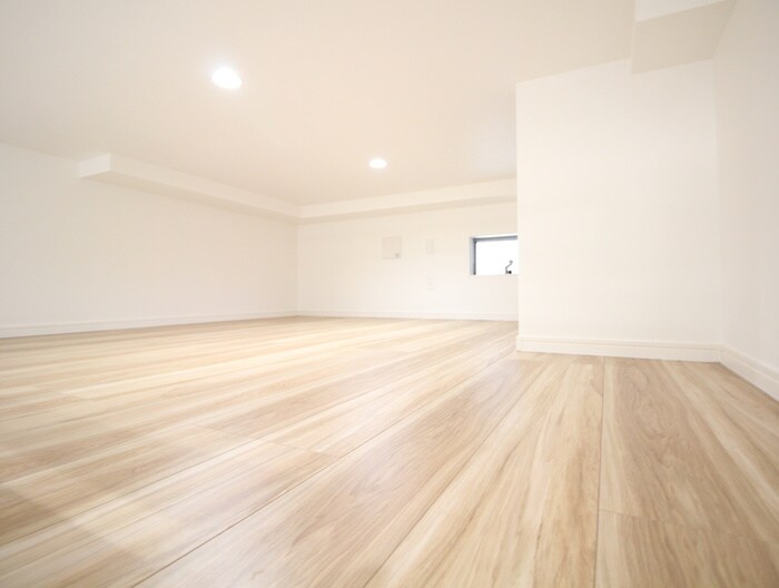 物件内観写真15　(収納)