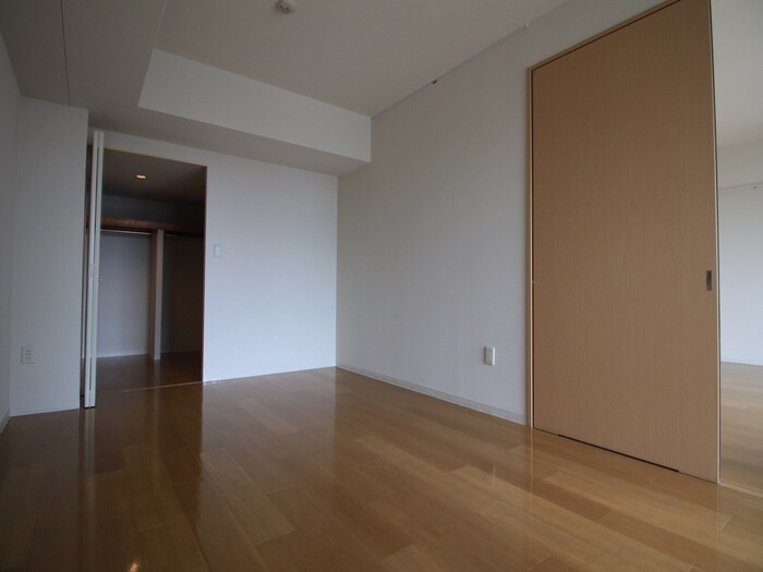 物件内観写真18　(居室)