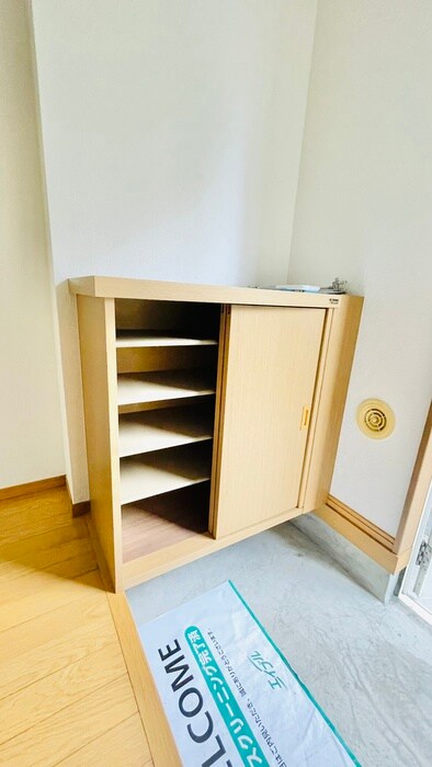 物件内観写真19　(靴箱)