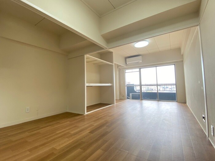 物件内観写真9　(居室)